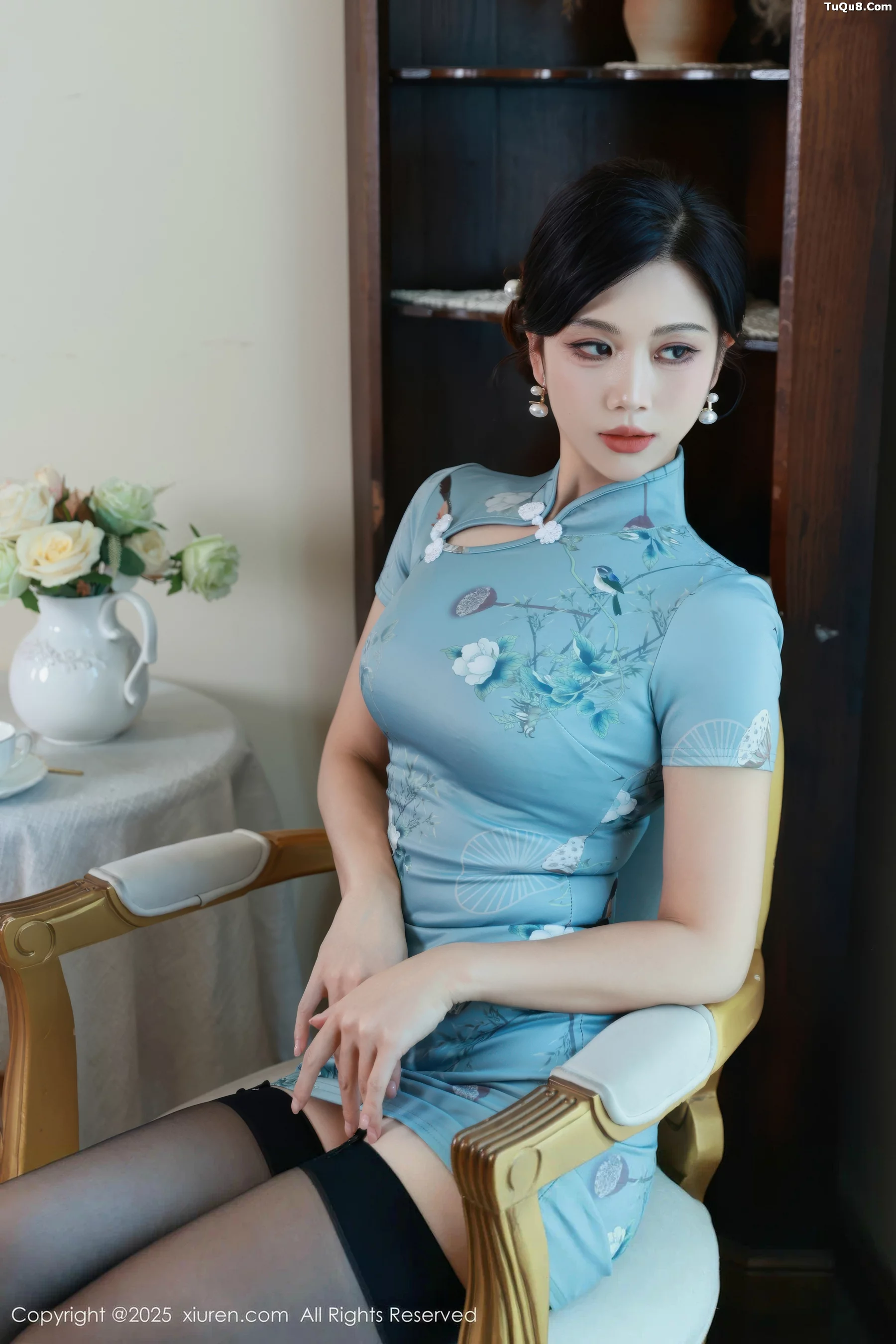 Roses I love you sexy cheongsam revealing black underwear paired with black stockings and garter socks showcasing stunning figure exquisite photoshoots 66P 8