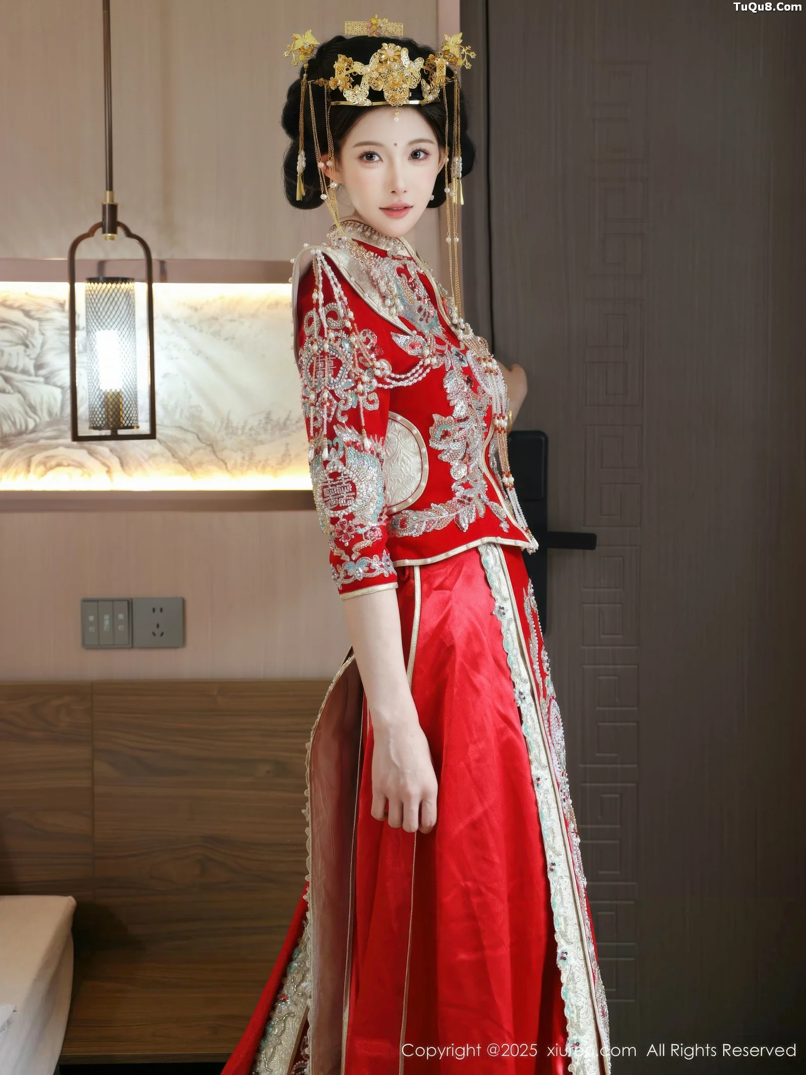 Lishuang'er sexy red bridal outfit with flesh-colored stockings showing voluptuous figure charming beautiful photos 84P 8
