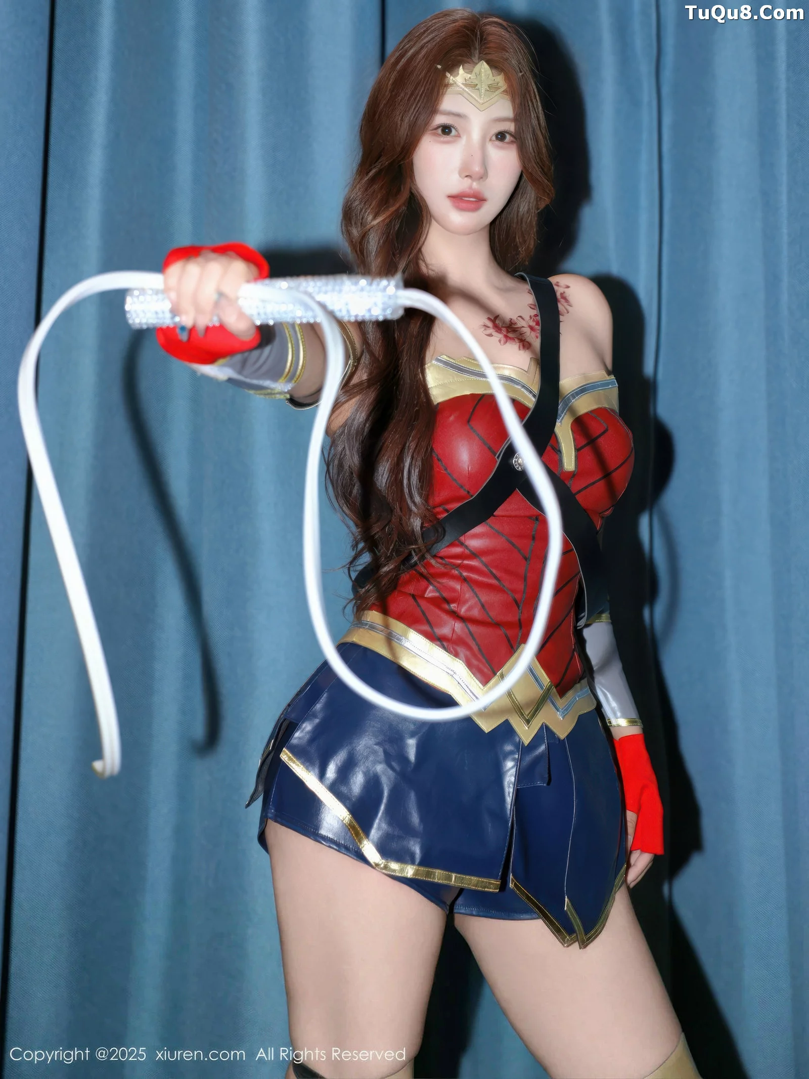 Kim Yoon-hee Yuki Sexy Cosplay Wonder Woman Costume Show Perfect Figure Charming Exquisite Photoshoot 76P 3