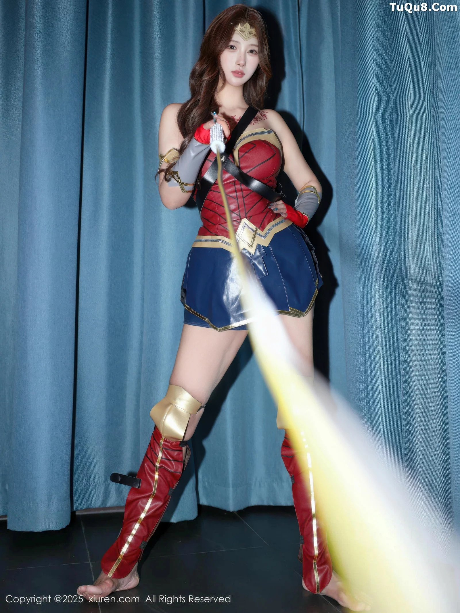 Kim Yoon-hee Yuki Sexy Cosplay Wonder Woman Costume Show Perfect Figure Charming Exquisite Photoshoot 76P 6