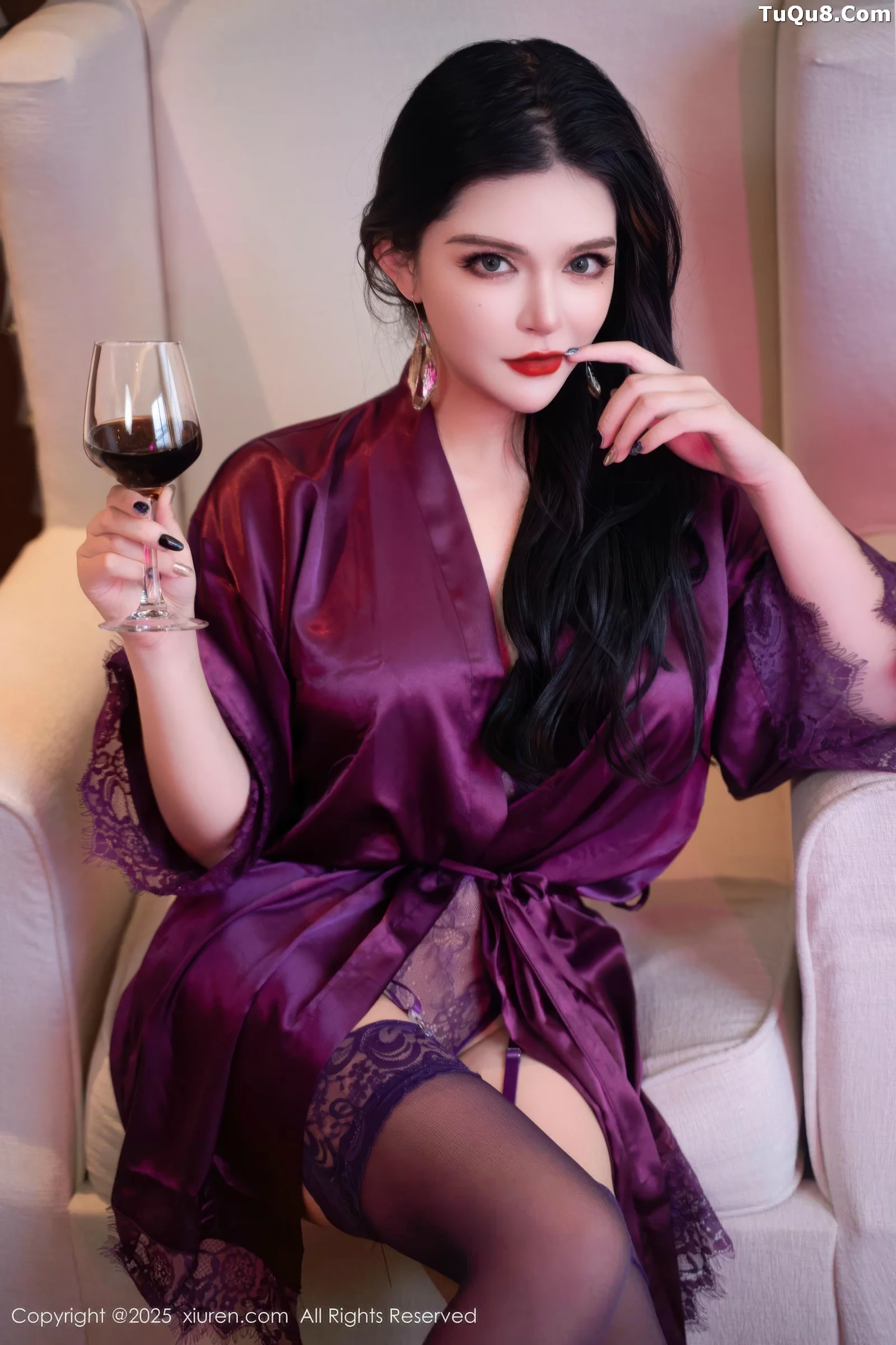 Elisa in a white sexy purple bathrobe revealing purple lingerie and showing off magnificent breasts, beautiful photoset 60P 5