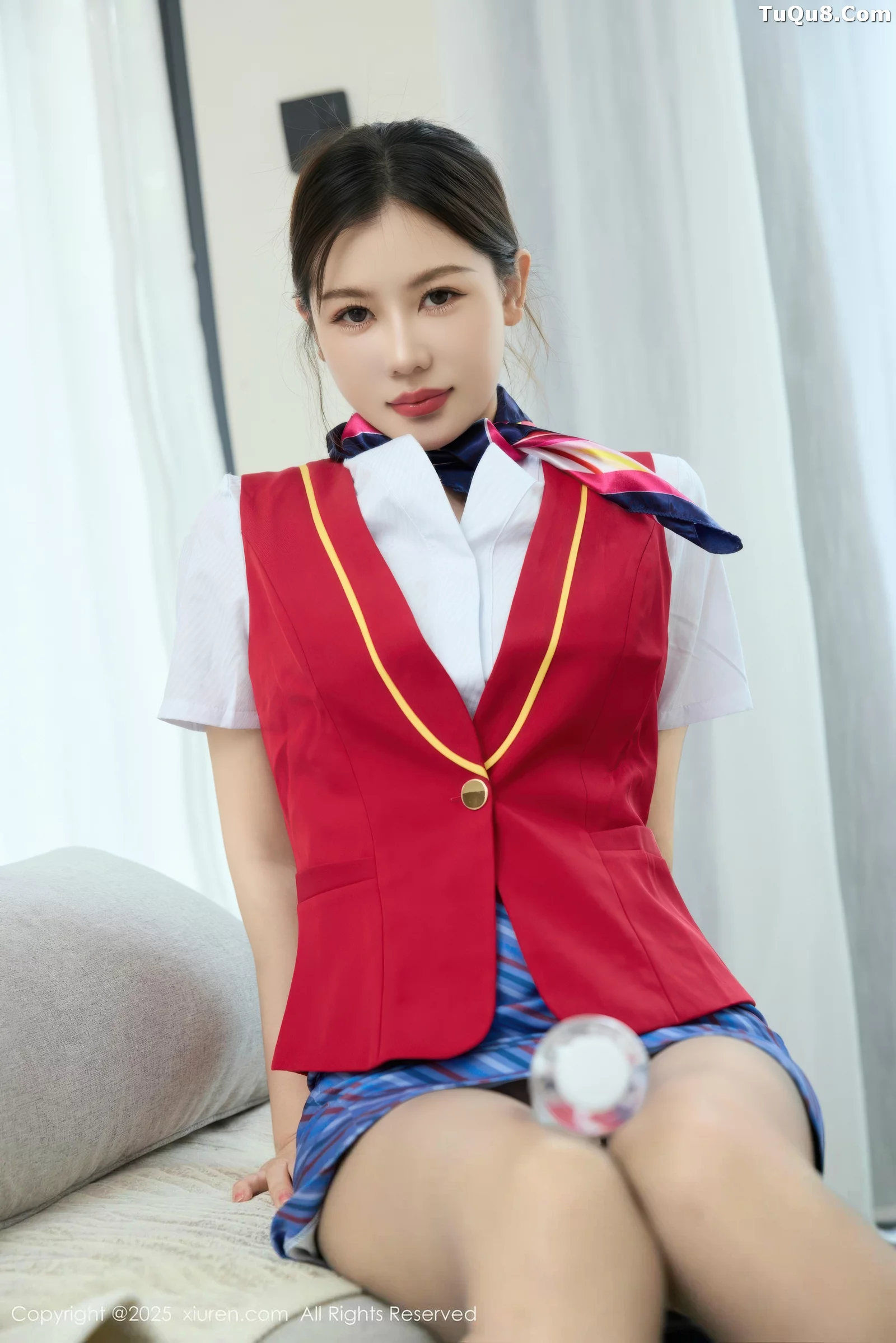Yin Tiantian Sexy Uniform Revealing Flesh-colored Lingerie Paired with Ultra-thin Black Stockings Showcasing Perfect Figure Gorgeous Photo Set 80P 3