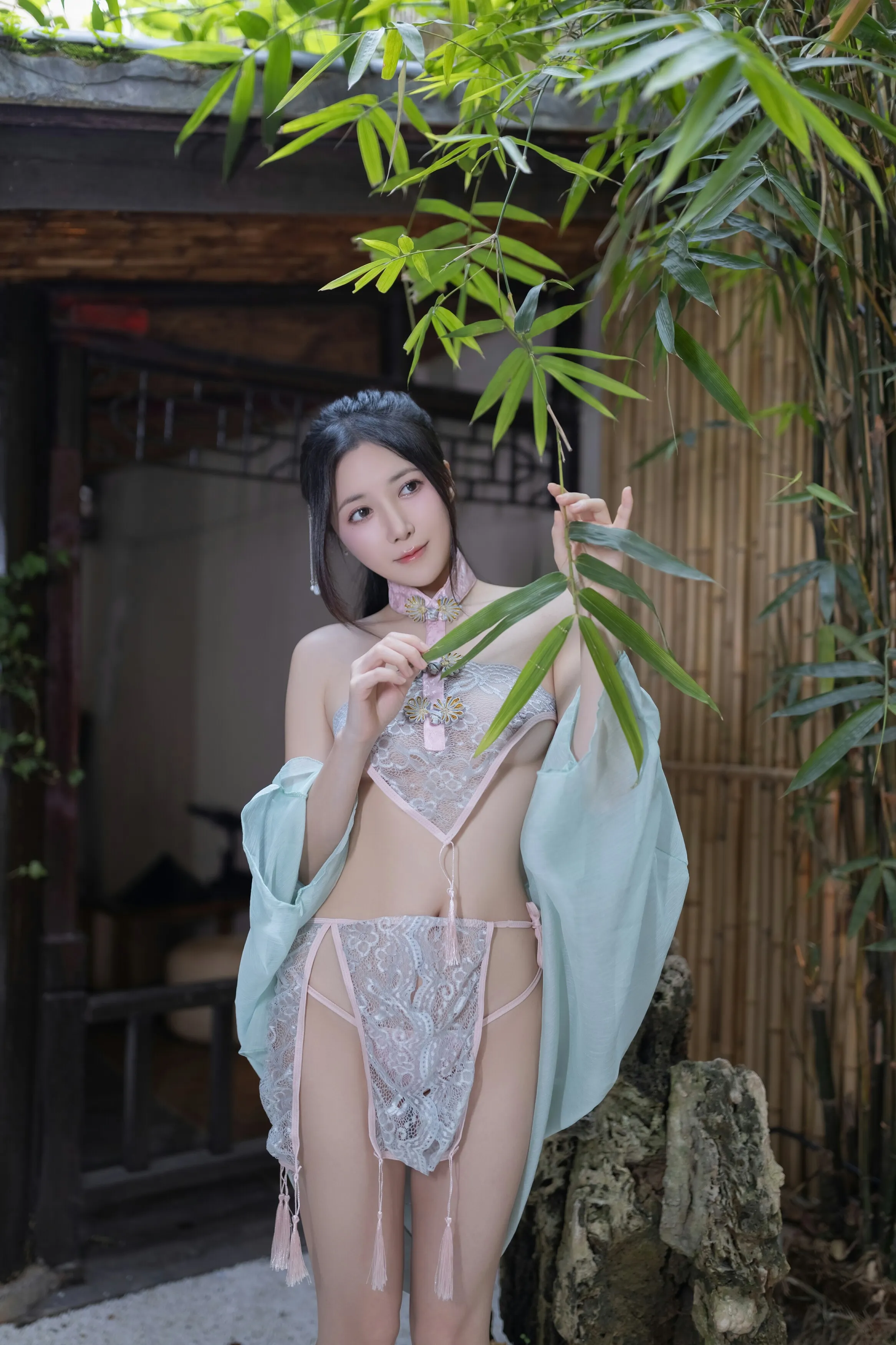 Paid Content Caviar Fish alluring private photoshoot benefits Flower petal bath 83P 1