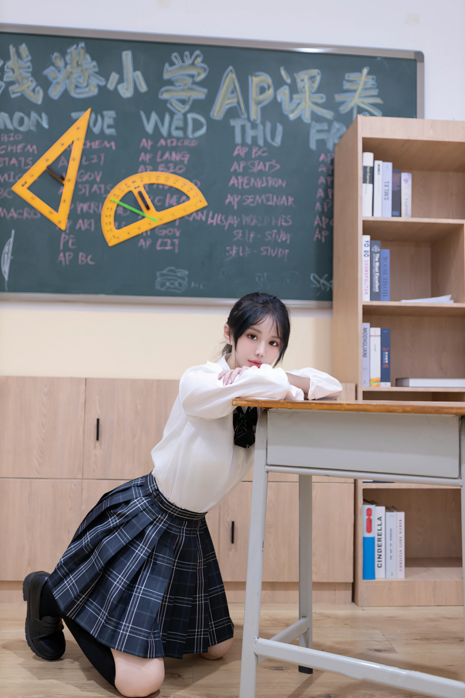 Paid Model Little Seductive Private Photos Benefit Classroom Training 97P 5
