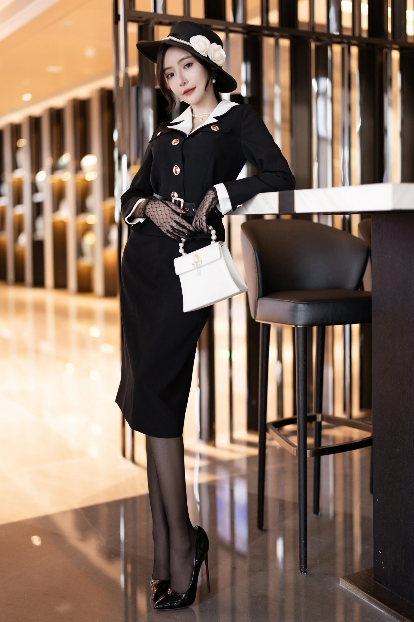 [Paid Feature] Wang Xinyao Yanni Seductive Private Photoshoot Benefits Black Suit 88P 5