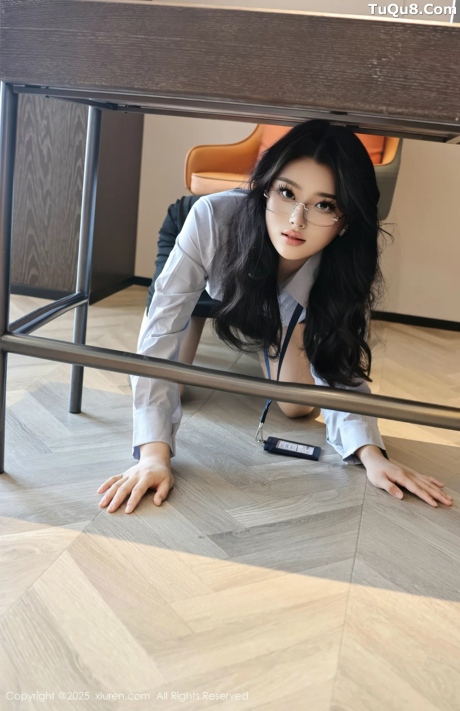 Nuo Lizi Sexy Blue Shirt with Black Mini Skirt Showing Ultra-Thin Flesh, Displaying Graceful Figure, Beautiful Photoshoot 60P | 8 photos visible