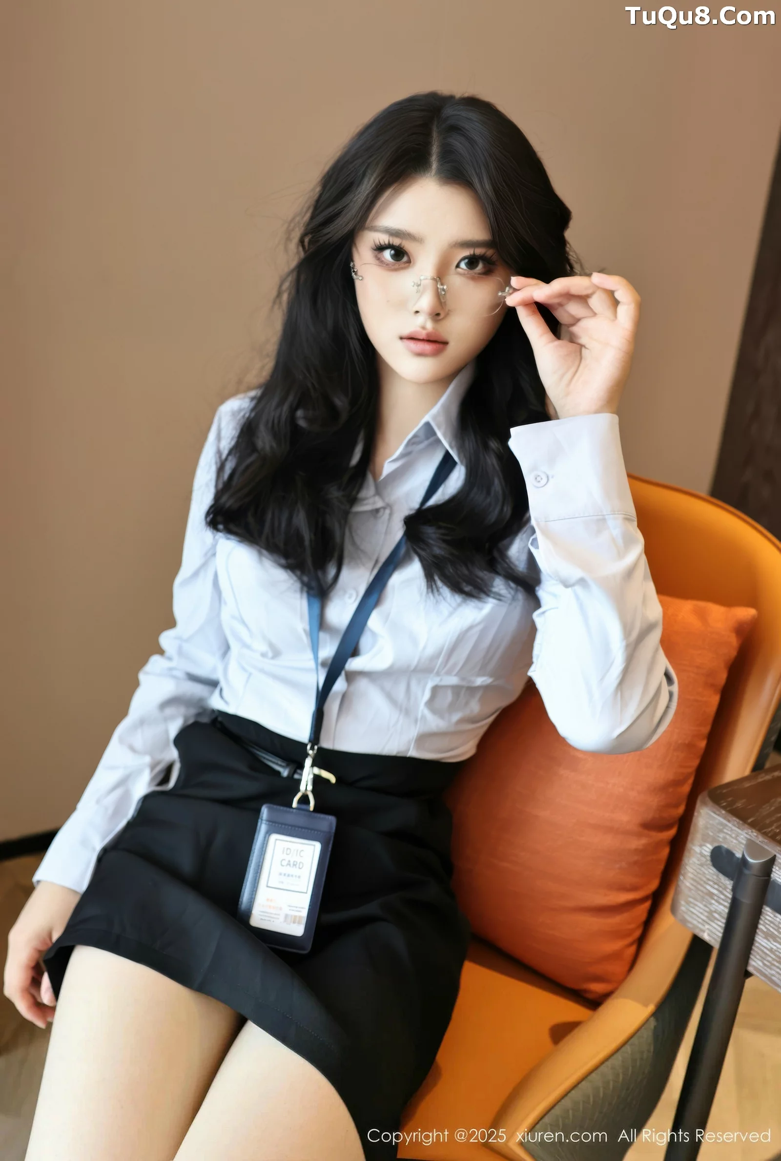 Nuo Lizi Sexy Blue Shirt with Black Mini Skirt Showing Ultra-Thin Flesh, Displaying Graceful Figure, Beautiful Photoshoot 60P | 8 photos visible