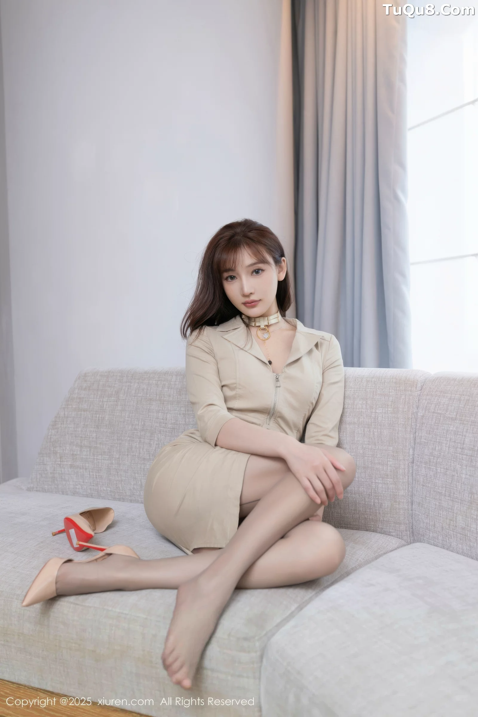 Lu Xuanxuan Sexy Light-Colored Bodysuit with Black Stockings Showcasing Delicate Figure Charming Beautiful Photoshoot 69P 5