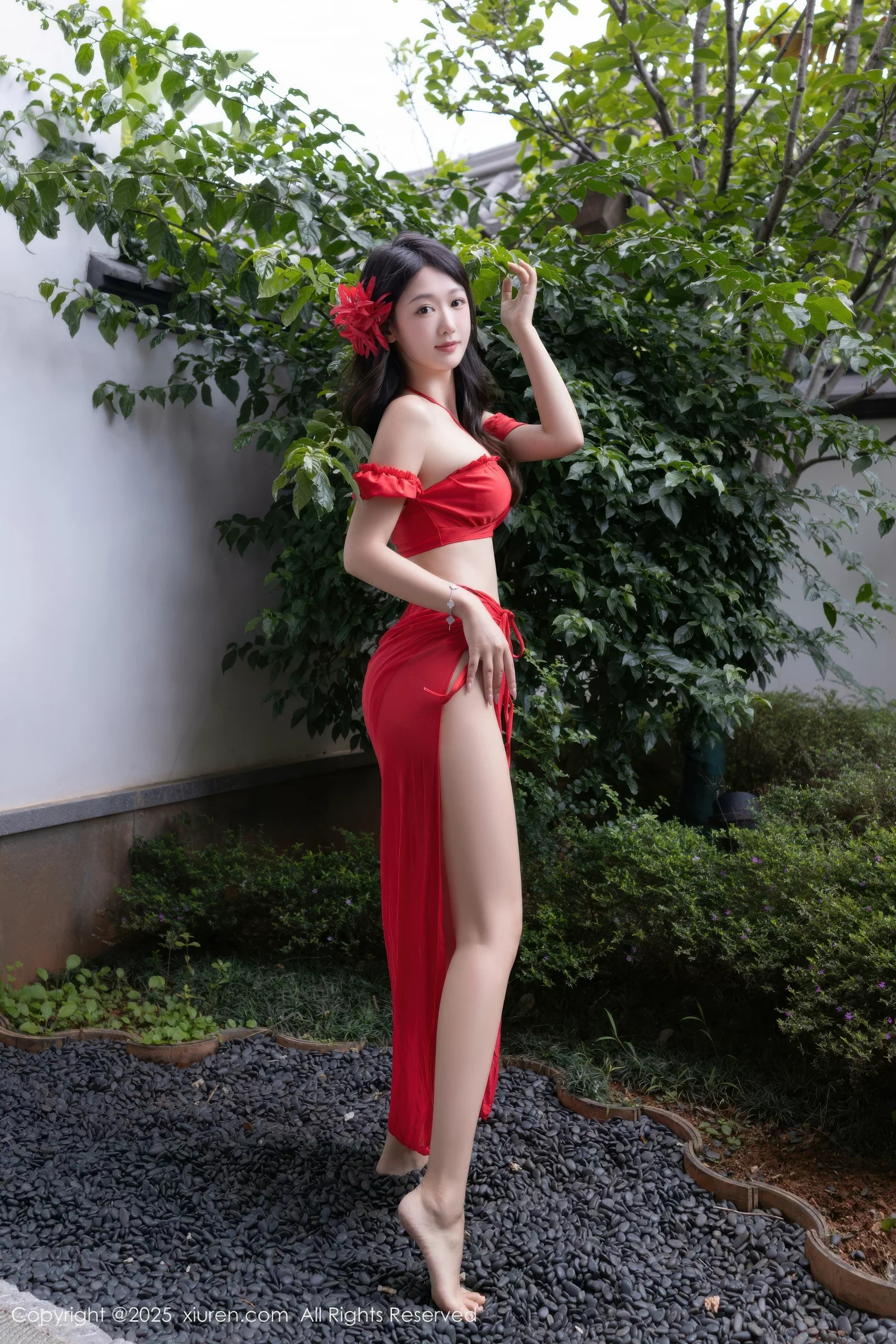 Tang Anqi sexy red short skirt showing red swimsuit graceful figure charming gorgeous photo set 80P 8