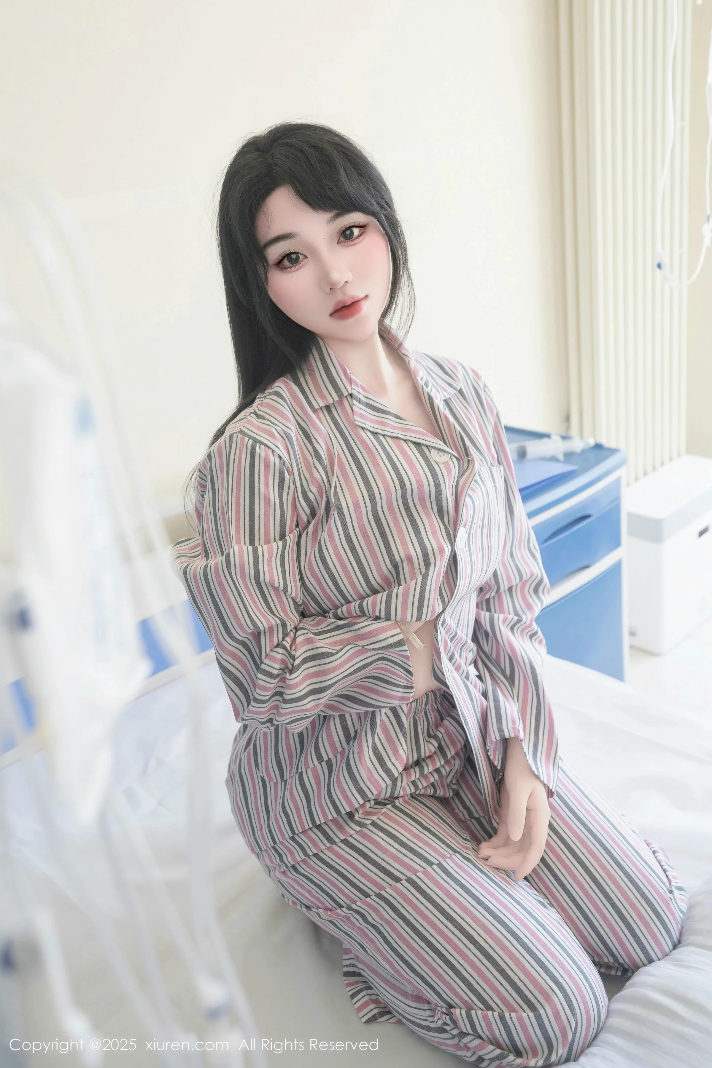 Xi Xi loves eating strawberries hospital theme sexy shirt paired with black stockings and garter show perfect figure absolutely beautiful photoshoot 80P 6