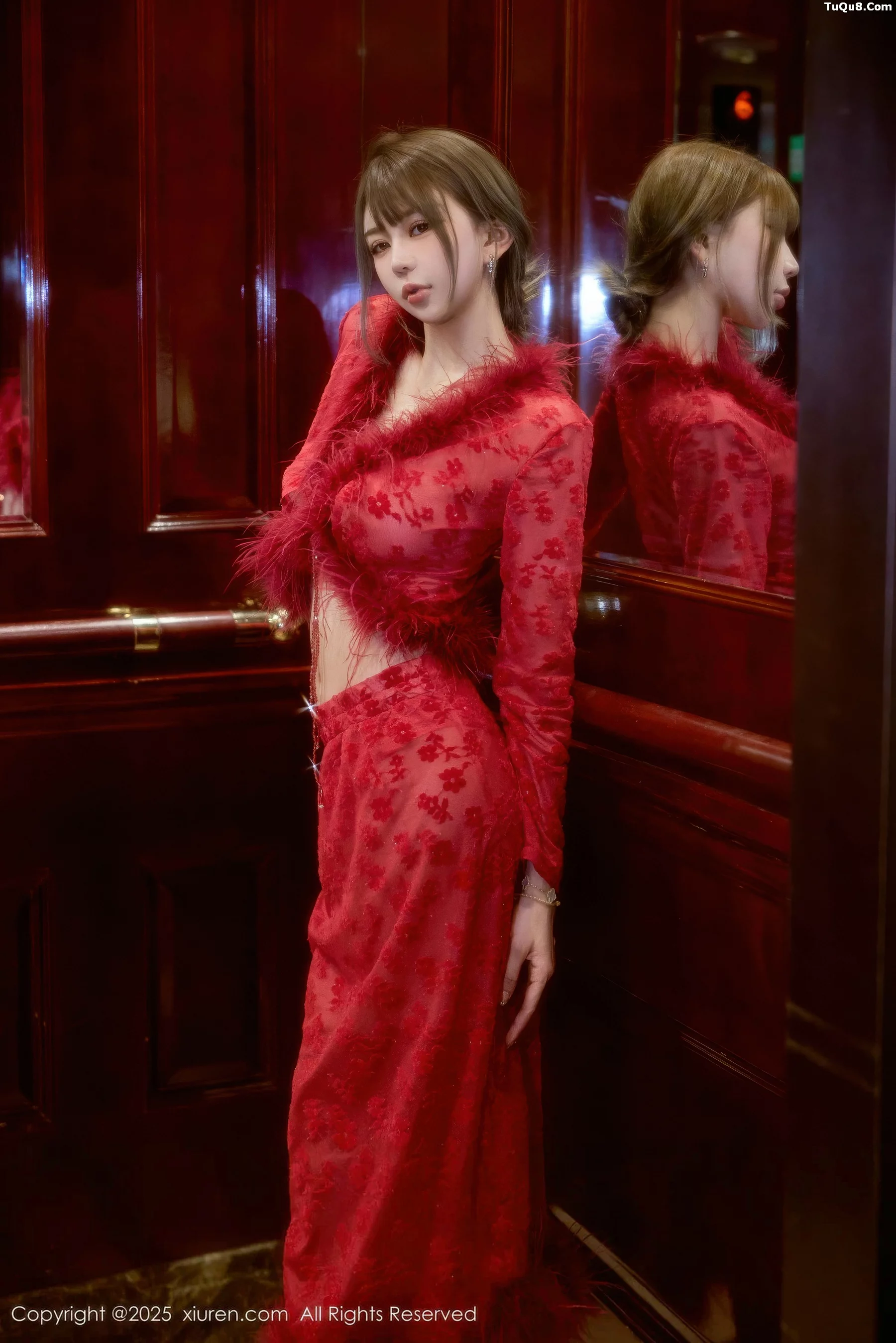 Zoe柚柚性感红色复古服饰配超薄黑丝秀凹凸身材绝美写真52P 8