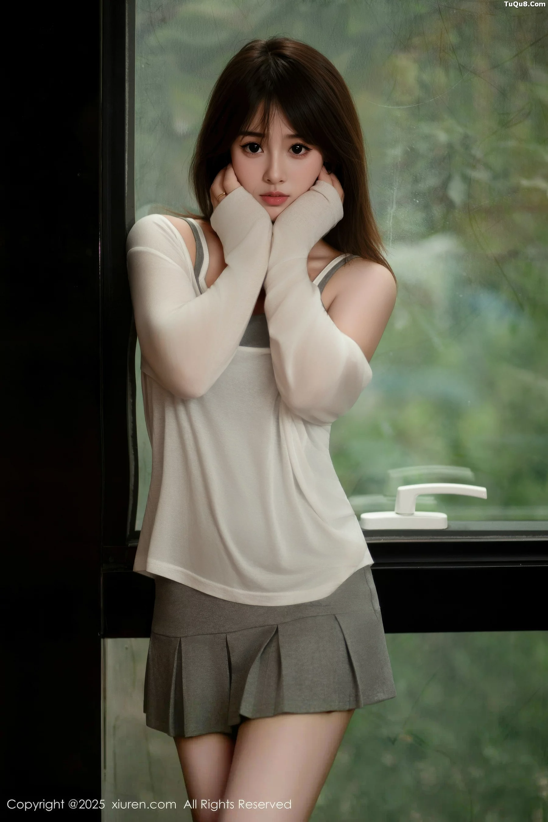 炎恬kitty性感薄透上衣配浅色JK短裙秀曼妙身姿迷人绝美写真64P 7