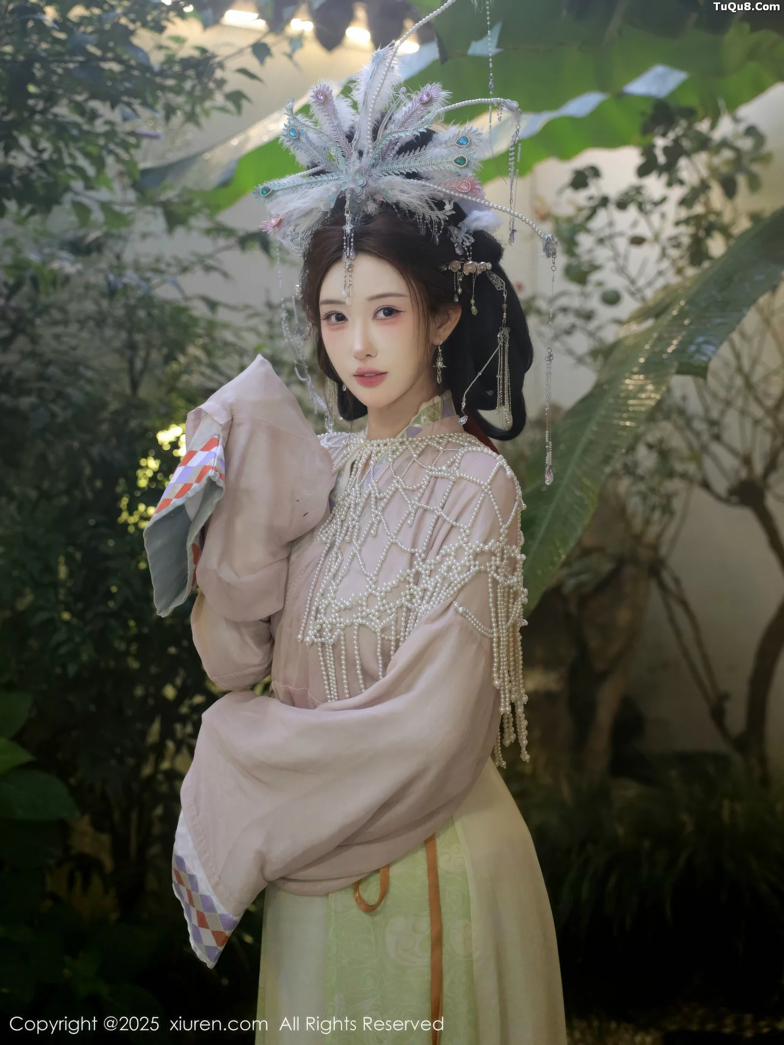金允希Yuki性感浅色古装薄纱服饰秀丰腴身材迷人绝美写真76P 2
