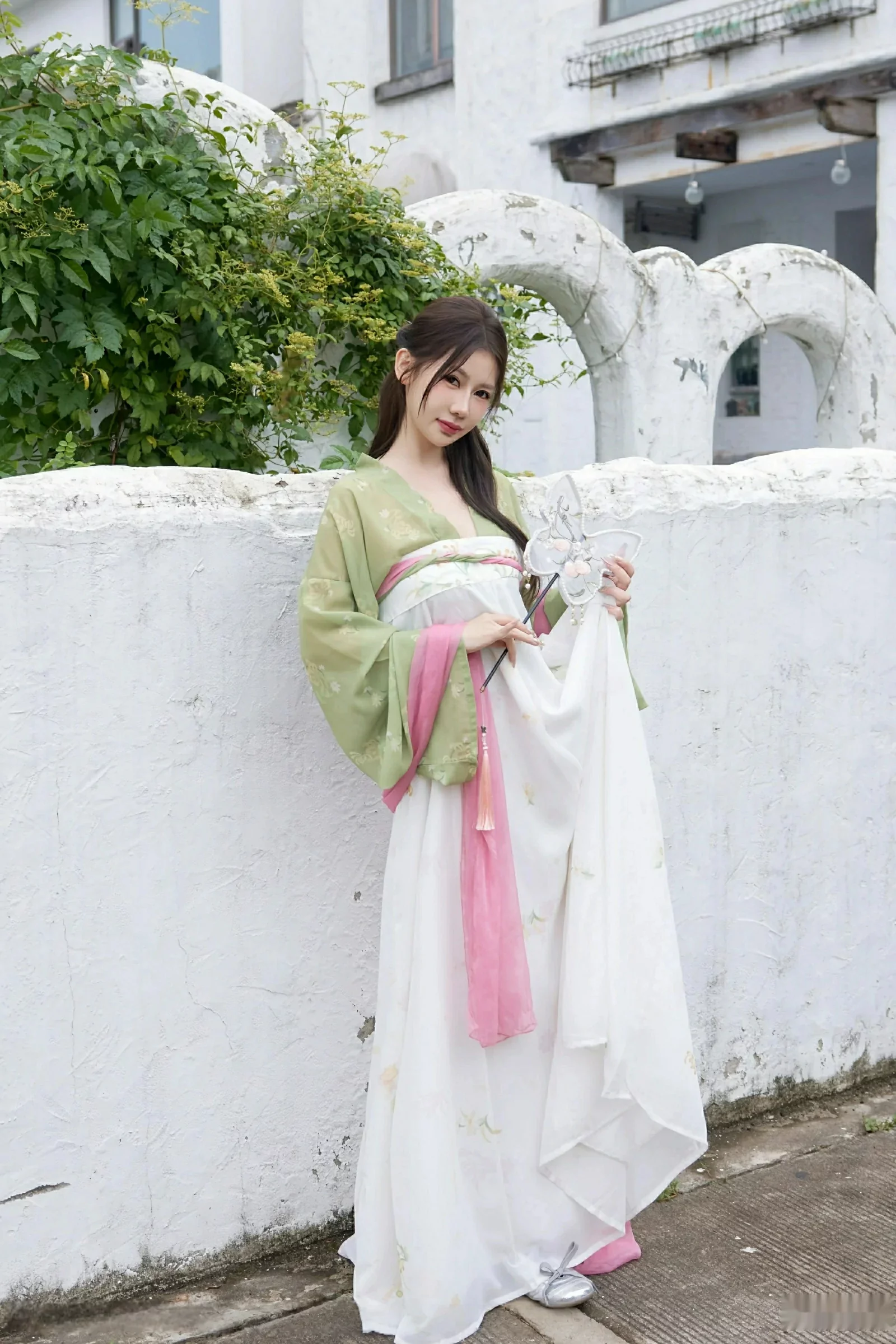 尹甜甜sunny性感薄纱汉服装扮配超薄肉丝秀完美身材绝美写真83P