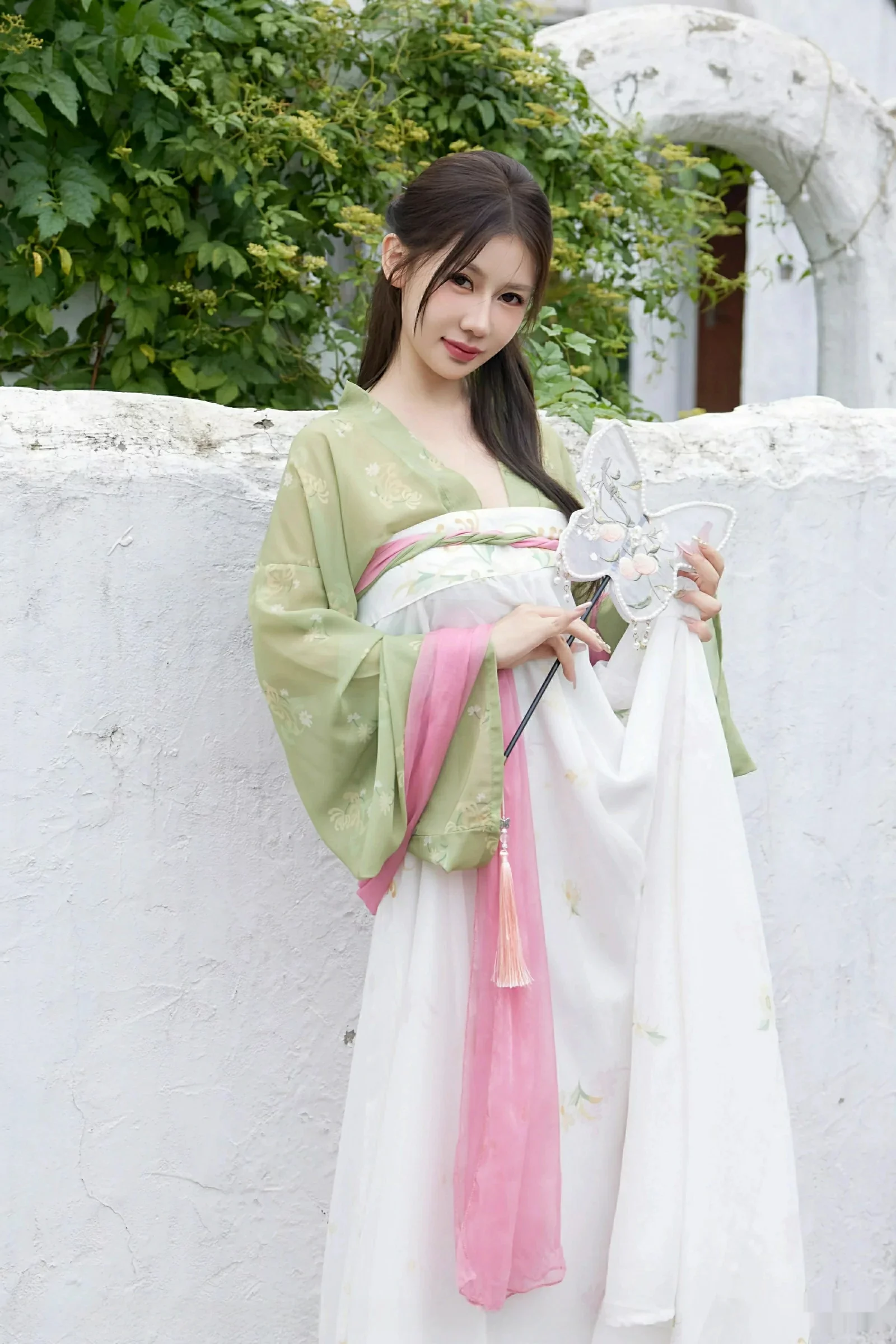 尹甜甜sunny性感薄纱汉服装扮配超薄肉丝秀完美身材绝美写真83P 2